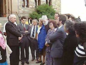 Kiedrich. Prof. Dr. J. Overath und brasilianische Kulturforscher. II. Brasilianisches Symposium Kirchenmusik und Brasilianische Kultur zum Thema Christliche Traditionen und Synkretismus unter Leitung von Dr. A.A.Bispo. Archiv ISMPS. Copyright